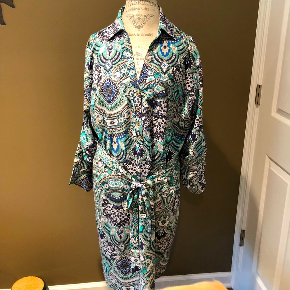 Perfect dress for the fall Throw on a brown cardigan!